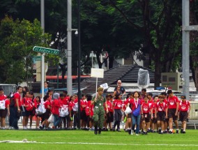 泸沽中学健美操队，青春活力的绽放